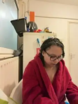 BaddieMelanie online show from February 24, 1:38 am