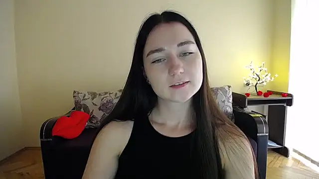 Pretty shy online show from July 14, 9:03 am