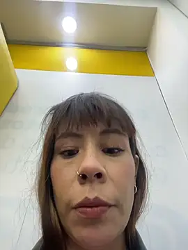 iriiina veneno online show from November 20, 10:44 pm