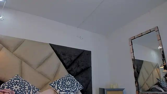 BonnieCute  online show from January 16, 12:06 am