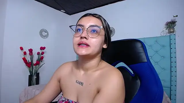 kathe-mills235 online show from April 10, 12:33 pm