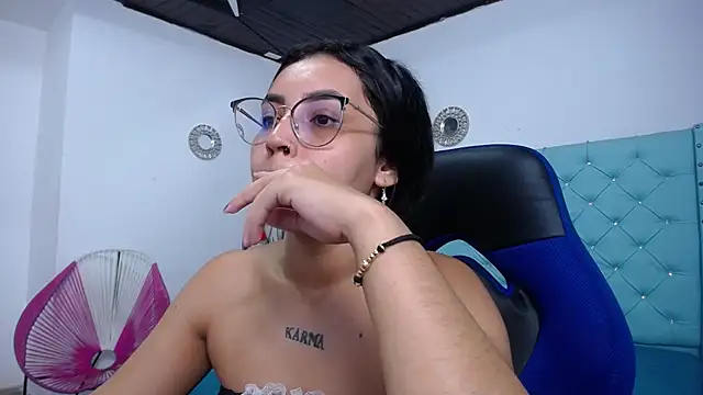 kathe-mills235 online show from February 14, 12:40 pm