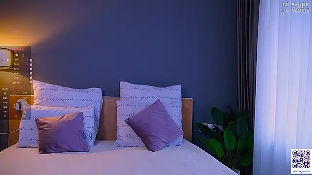 CottaDakota online show from November 21, 7:32 am