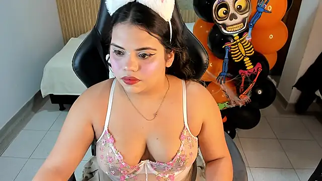 samy 19  online show from November 3, 11:03 am