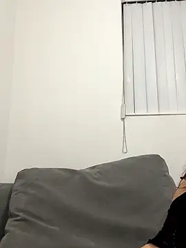 brookehoneynina online show from January 12, 1:00 am