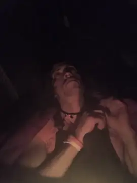 gurlnips online show from May 22, 7:06 am