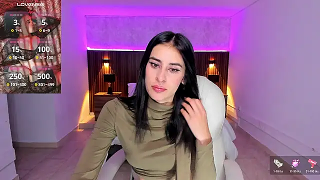 karlaa james online show from November 12, 10:57 am