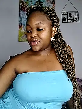 Sexymamibo online show from November 14, 6:30 pm