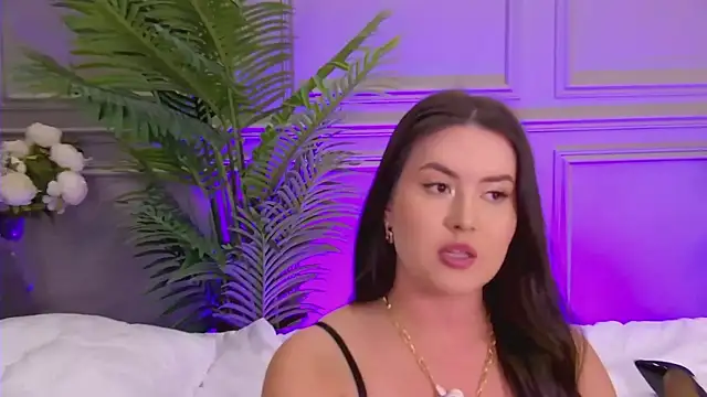 TrishaWinslet online show from November 16, 10:59 am