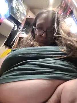 ILUV2TUCHMYKITTY online show from November 14, 2:39 pm