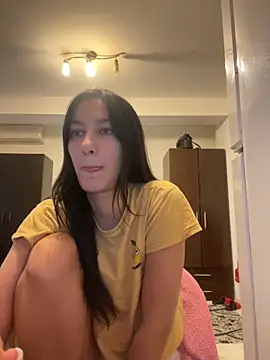 AnnnMary online show from October 9, 3:27 pm