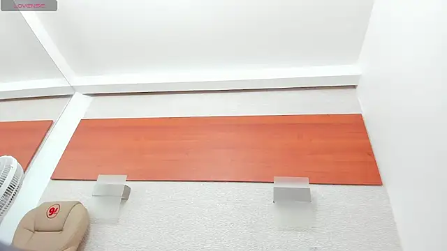 maddy cartter online show from April 1, 11:44 am