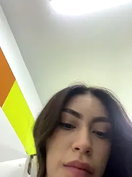 Effy Bonny online show from October 8, 5:50 pm