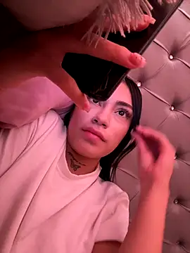 Effy Bonny online show from December 13, 7:53 pm