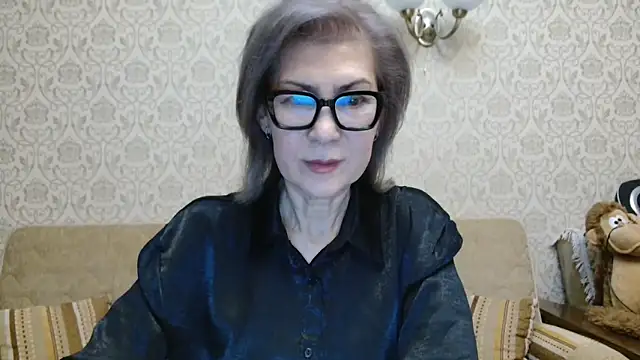 Elegant00Lady online show from November 12, 2:15 pm