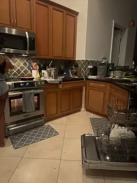 ImDonnaBaby online show from April 13, 6:47 am