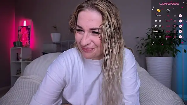 Tanya Acid online show from October 16, 11:46 am