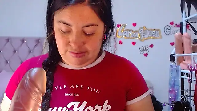 lanaqueen699 online show from February 6, 3:04 pm