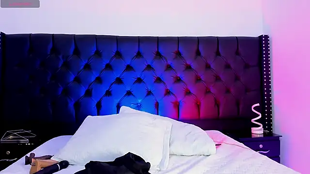 Melany Luv online show from January 10, 10:47 pm