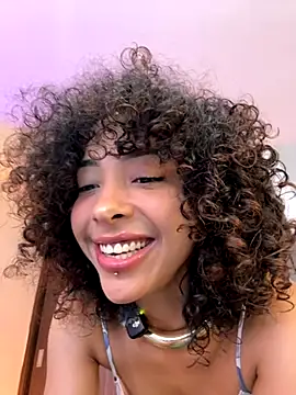 Snapshot of OSHUN_ chatting on October 12, 12:40 pm OSHUN online show from October 12, 12:40 pm
