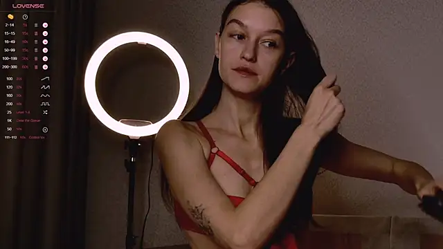 Alice  grace online show from October 6, 8:35 pm