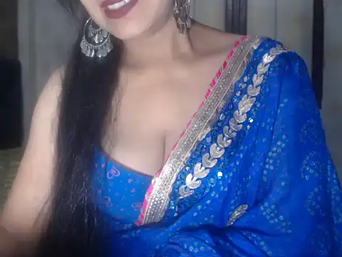 Snapshot of LustyShreya chatting on October 7, 4:17 am LustyShreya online show from October 7, 4:17 am