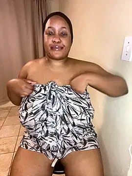 Missmoox24 online show from October 2, 7:02 am