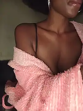 Nippled Beauty online show from May 25, 8:19 pm