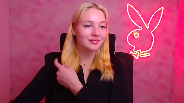 Milka kiss  online show from September 25, 11:31 am