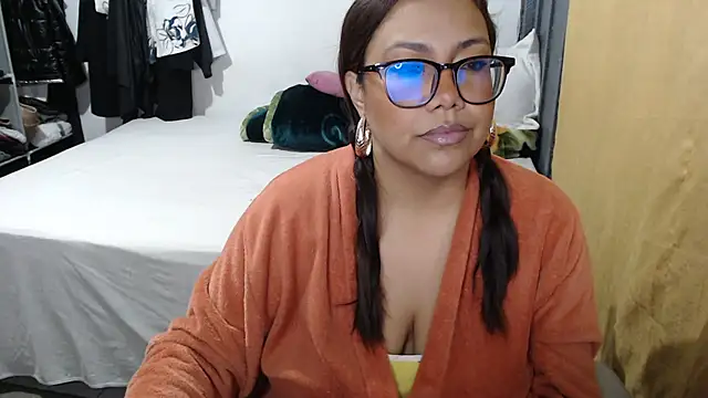 rainhavenus2024 online show from September 23, 11:08 am