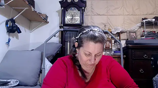 ladyscarlotta online show from September 19, 3:55 pm