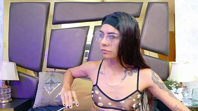 NicoleEsposito online show from January 7, 12:41 pm