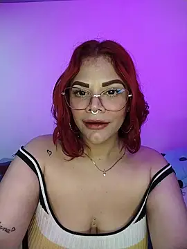 IamAlana  online show from November 10, 9:10 pm