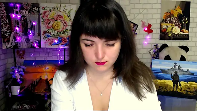Snapshot of Darina_M_ chatting on October 15, 4:37 am Darina M online show from October 15, 4:37 am