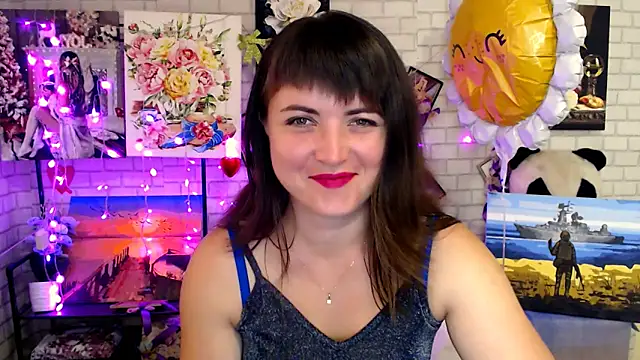 Snapshot of Darina_M_ chatting on September 21, 5:17 am Darina M online show from September 21, 5:17 am