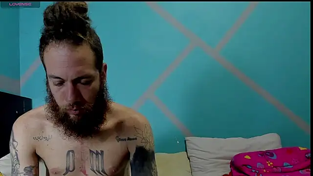 Nanna and Balder online show from February 27, 1:49 am