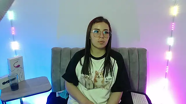 Marian Ran online show from November 28, 1:52 am