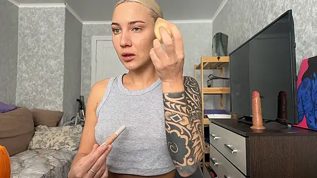 AnneBall online show from February 12, 9:11 am