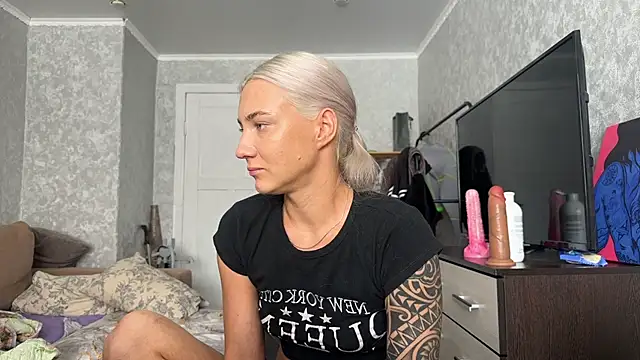 AnneBall online show from March 5, 10:00 am