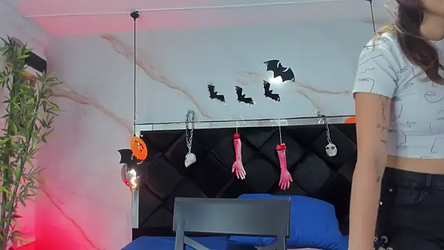 AngelaaCute  online show from October 25, 12:24 pm