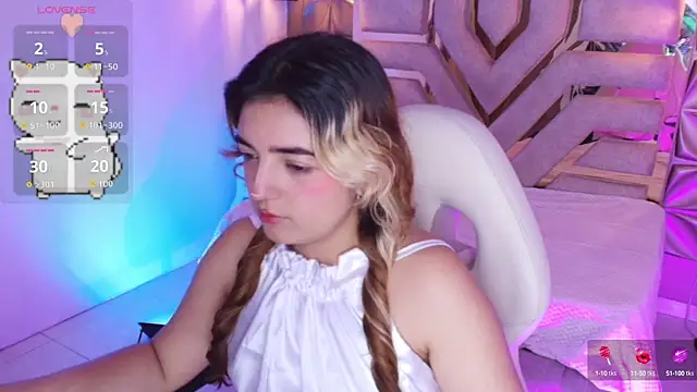 Snapshot of meraki_fraise chatting on September 22, 9:13 pm meraki fraise online show from September 22, 9:13 pm