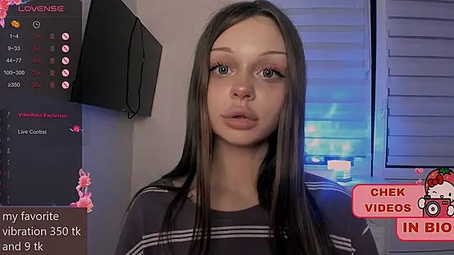 Snapshot of shy_melony chatting on September 10, 2:11 am shy melony online show from September 10, 2:11 am