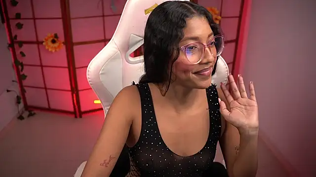 small emilie online show from October 20, 3:59 pm