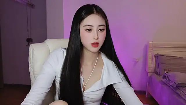 LI-200310 online show from December 19, 10:51 am