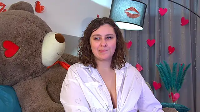 MaryMurray online show from February 11, 6:26 am