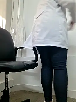 doctora-danna online show from September 17, 1:53 pm