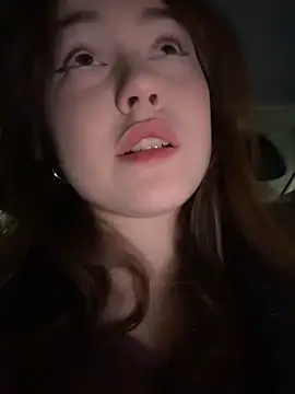 Peachy Dream online show from December 20, 6:45 pm