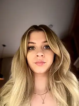 Love Bri online show from April 23, 10:12 am