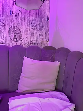 AbyThompson online show from March 6, 12:44 pm