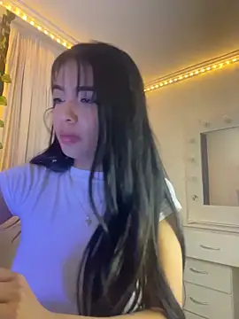 lina pink online show from March 6, 12:17 am